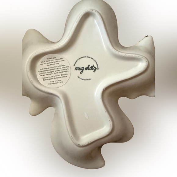 Mugshotz White Ghost Halloween Ceramic Candy/Serving Dish - Picture 5 of 8